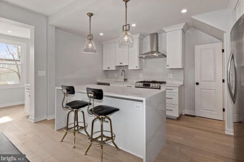 1225 Orren St, Washington DC  20002-3907 exterior