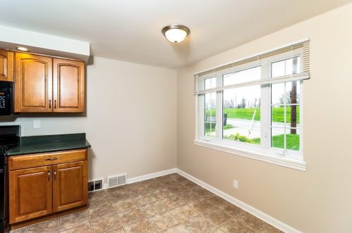 1315 Jefferson Heights Rd, Pittsburgh PA  15235-4807 exterior