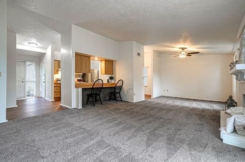 604 Meade Dr, Moon Twp PA 15108-9668 exterior