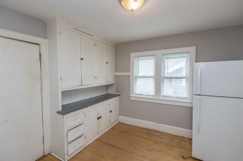 2872 56, Milwaukee WI 53210-1525 exterior