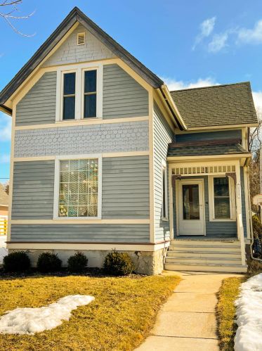 229 Caroline St, Plymouth WI 53073-1203 exterior