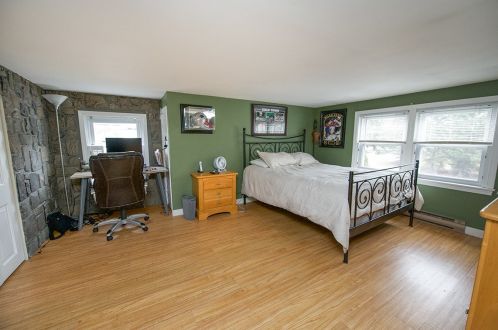 10 Kingston Rd, Plaistow NH 03865-2214 exterior