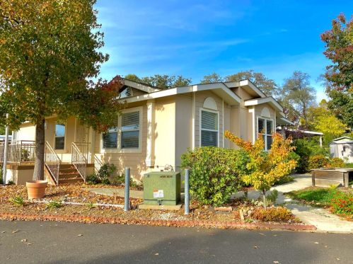 14 Shady Oaks Dr, Folsom, CA 95630-1742