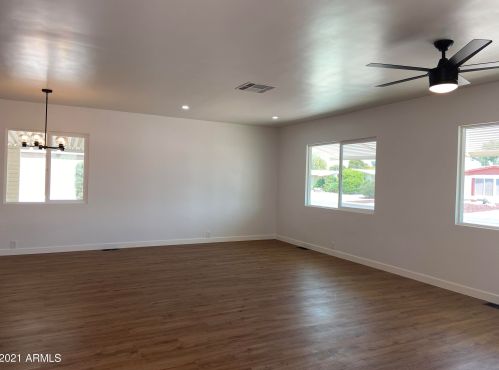 8954 Michigan Ave, Chandler AZ  85248-6446 exterior