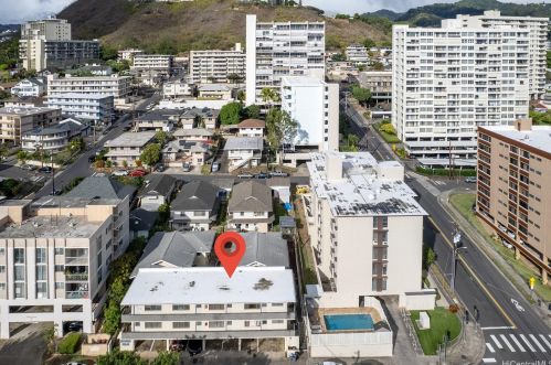 810 Grn St, Honolulu HI 96813-2131 exterior