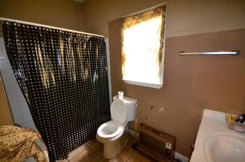 1806 Charleston Ave, Atlanta GA 30315-5316 exterior