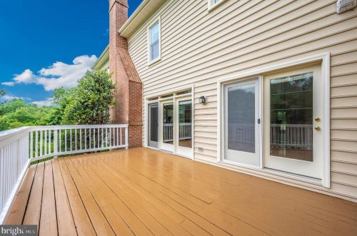 17531 Applewood Pl, Rockville MD 20855-1559 exterior