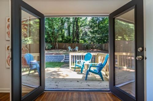 1631 Carroll Dr, Atlanta GA 30318-3663 exterior