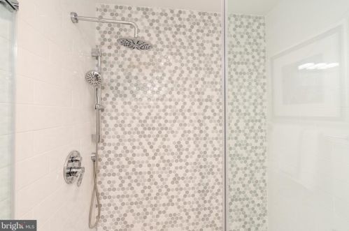 3523 16th St, Washington DC  20018-2301 exterior