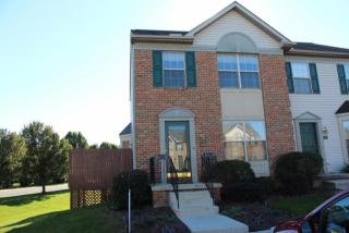 600 Cobblestone Ln, Lancaster, PA 17601-3360