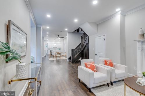 4425 Larchwood Ave, Philadelphia PA  19104-3915 exterior