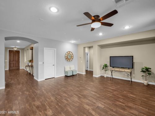 73 Crescent Way, Chandler AZ  85248-5150 exterior