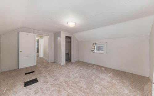 2822 Mount Olivet Rd, Kalamazoo MI 49004-1833 exterior