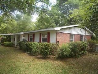 4554 Santa Villa Dr, Milton FL  32571-2820 exterior