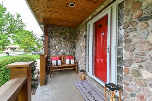 7021 Waterford Ave, Milwaukee WI  53220-2419 exterior