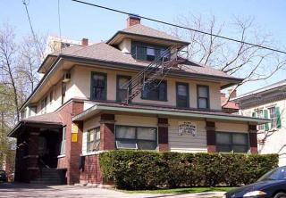 416 Carroll St, Madison WI  53703-1860 exterior