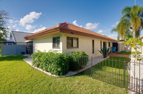 174 Executive Cir, Boynton Beach FL 33436-1833 exterior