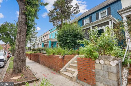 1420 Parkwood Pl, Washington DC  20010-3217 exterior