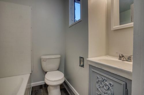 1435 Rutledge St, Madison WI 53703-3834 exterior