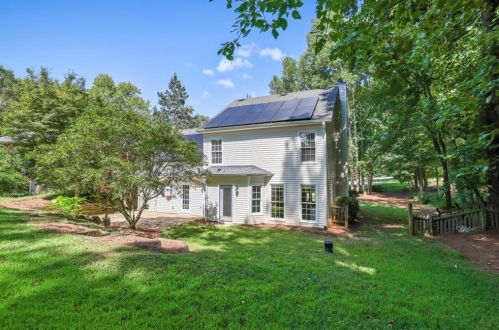 3172 Cardinal Lk Dr, Duluth GA 30096-3940 exterior