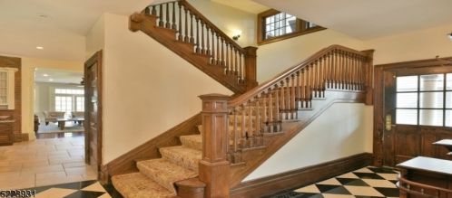 181 Smt Ave, Montclair NJ 07043-1817 exterior