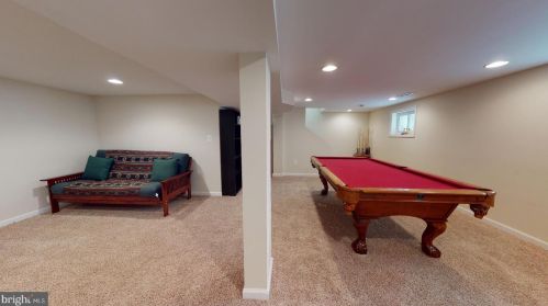 7500 Fordson Rd, Alexandria VA 22306-2222 exterior