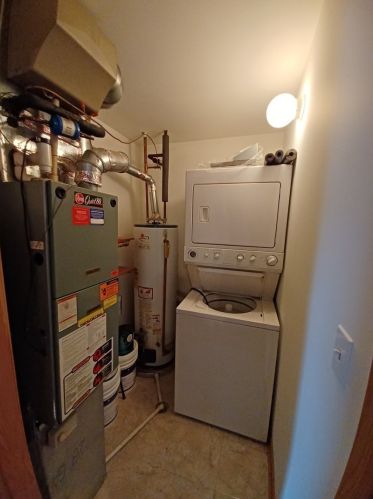 4908 Drake Ave, Chicago IL  60625-5616 exterior