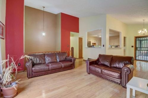 640 Butterfield Ln, Atlanta GA exterior