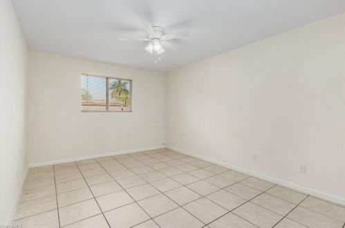 824 94 Ave, Naples FL 34108-2451 exterior