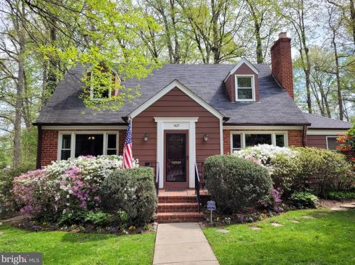 1407 Red Oak Dr, Silver Spring, MD 20910-1615