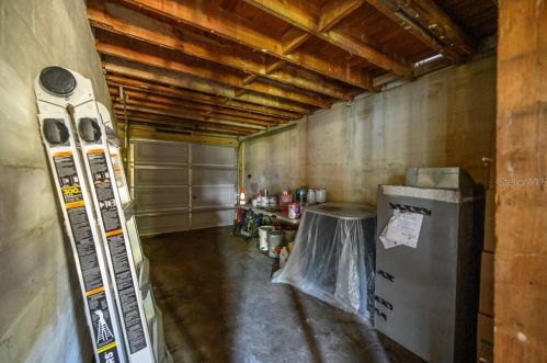 402 Amelia Ave, Tampa FL 33602-1804 exterior