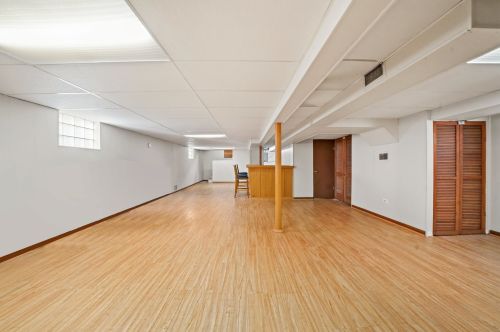 5838 59th St, Chicago IL 60629-3907 exterior