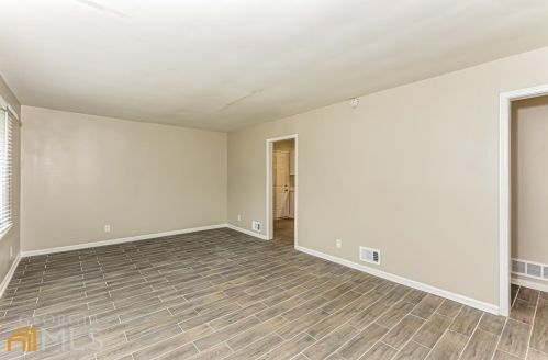 2703 Larkspur Dr, Atlanta GA 30316-4322 exterior