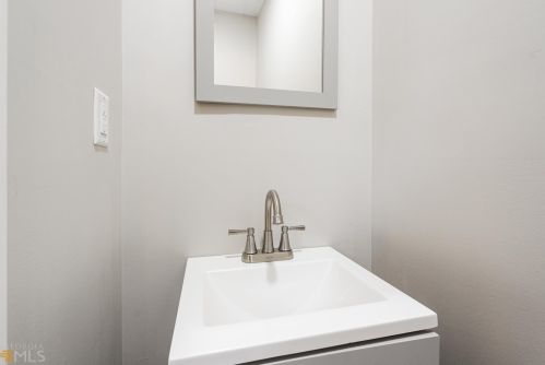 16 Eugenia St, Atlanta GA 30318-0026 exterior