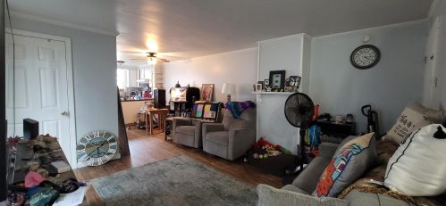 15 Pierce St, Concord NH 03301-3663 exterior