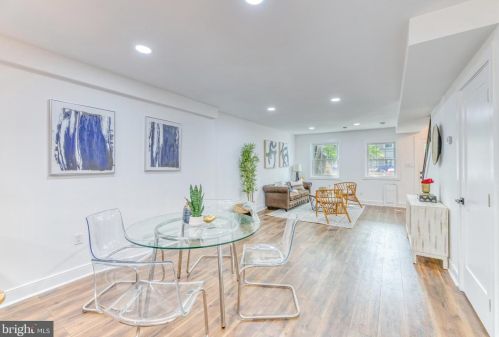 1233 16th St, Washington DC  20002-2501 exterior