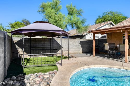 512 Monterey St, Chandler AZ  85225-3749 exterior