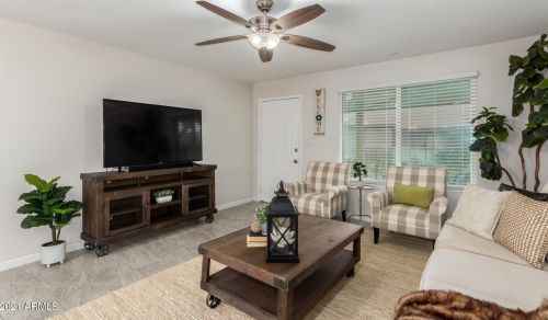 2502 22 Ave, Phoenix AZ 85009-1926 exterior