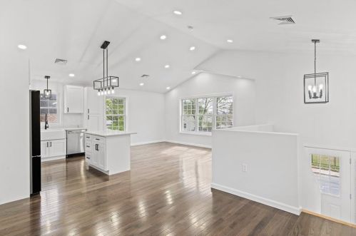 185 Windmill St, Providence, RI 02904-1445