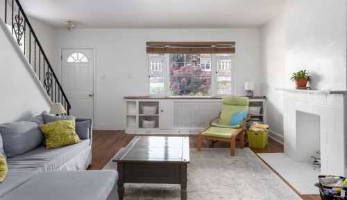 2219 Wightman St, Pittsburgh PA  15217-2065 exterior