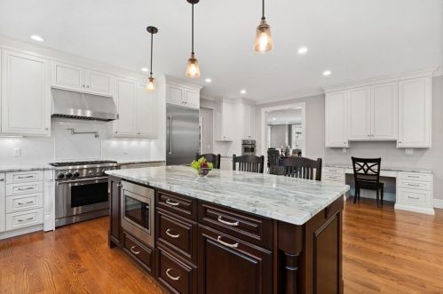 47 Goddard St, Newton, MA 02461-1917