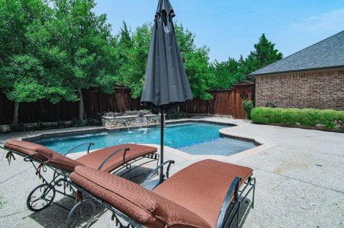 2100 Mustang Trl, Frisco TX 75033-8379 exterior