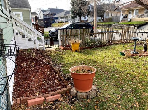 110 Arizona Ave, Joliet IL 60433-1205 exterior