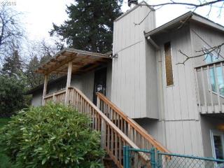 8636 Weidler St, Portland OR  97220-3067 exterior