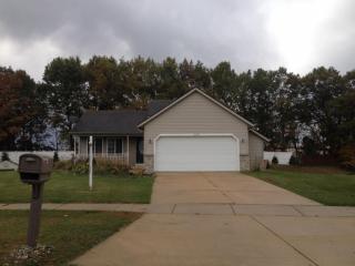 268 Riverwood Dr, Middlevle, MI 49333-9075