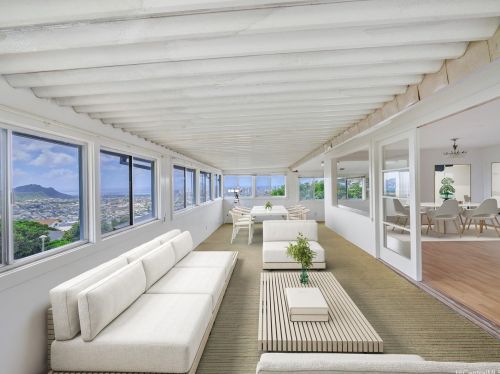 1986 Paula Dr, Honolulu HI  96816-3940 exterior