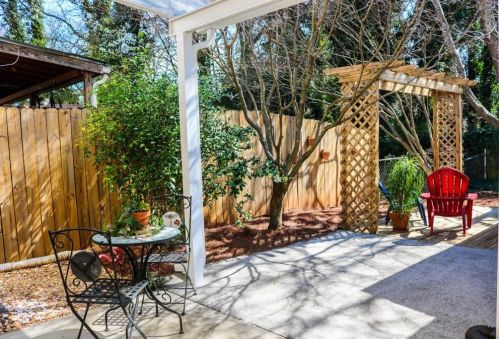 4333 Lehaven Cir, Tucker GA 30084 exterior