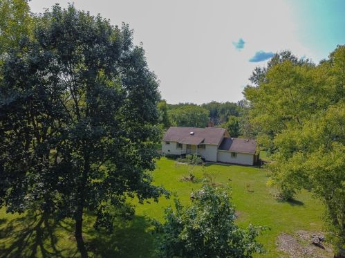 950 Monaca Rd, Monaca, PA 15061-2917