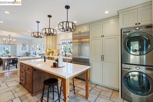 1514 Blake St, Berkeley CA 94703-1805 exterior