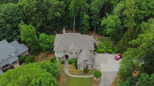 8069 Kenstone Ct, Atlanta GA 30350-4160 exterior